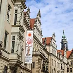 Romantik Buelow Residenz فندق 4*