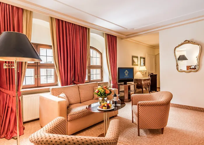 Romantik Buelow Residenz Отель 4*