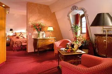 فندق Romantik Buelow Residenz