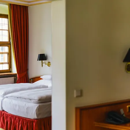 Romantik Buelow Residenz מלון 4*