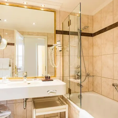 فندق Romantik Buelow Residenz دريسدن