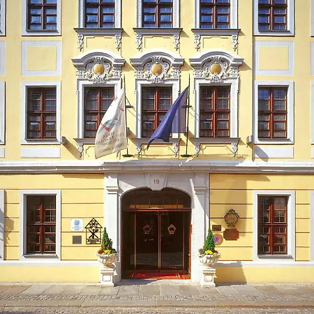 Romantik Buelow Residenz Hotell