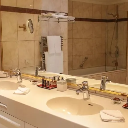 Romantik Buelow Residenz 4*