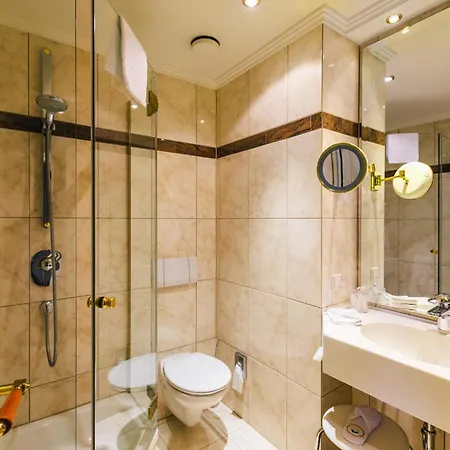 Szálloda Romantik Buelow Residenz 4*